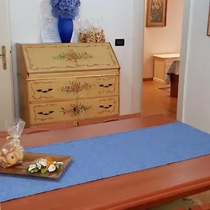boutique-apartment-caliz.hotelslidodijesolo.com/